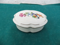 Caja de porcelana