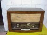 Radio antigua Braun