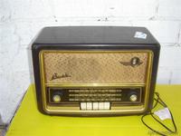 Radio antigua Bush
