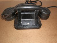 Telefon negro de hotel